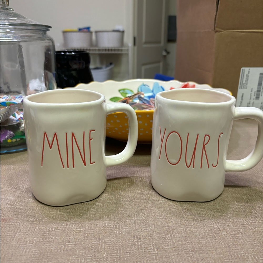 Ray Dunn yours and mine mug set